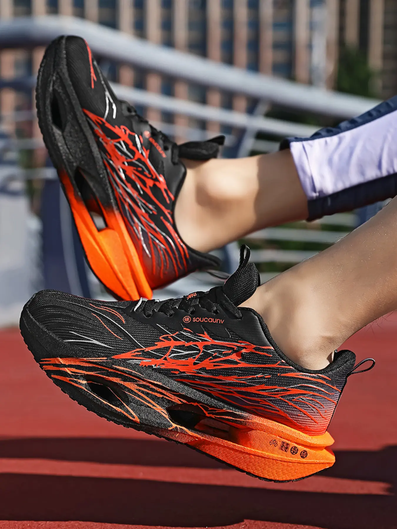 Unisex Black-Orange Flame Carbon Plate Trendy Casual Sports Shoes, Sporty Running Shoes, Athletic Running Shoes, Stylish Flame Gradient Design, Thick Sole Light Elastic Height Boost & Slimming, Anti-Slip Wear-Resistant Outsole