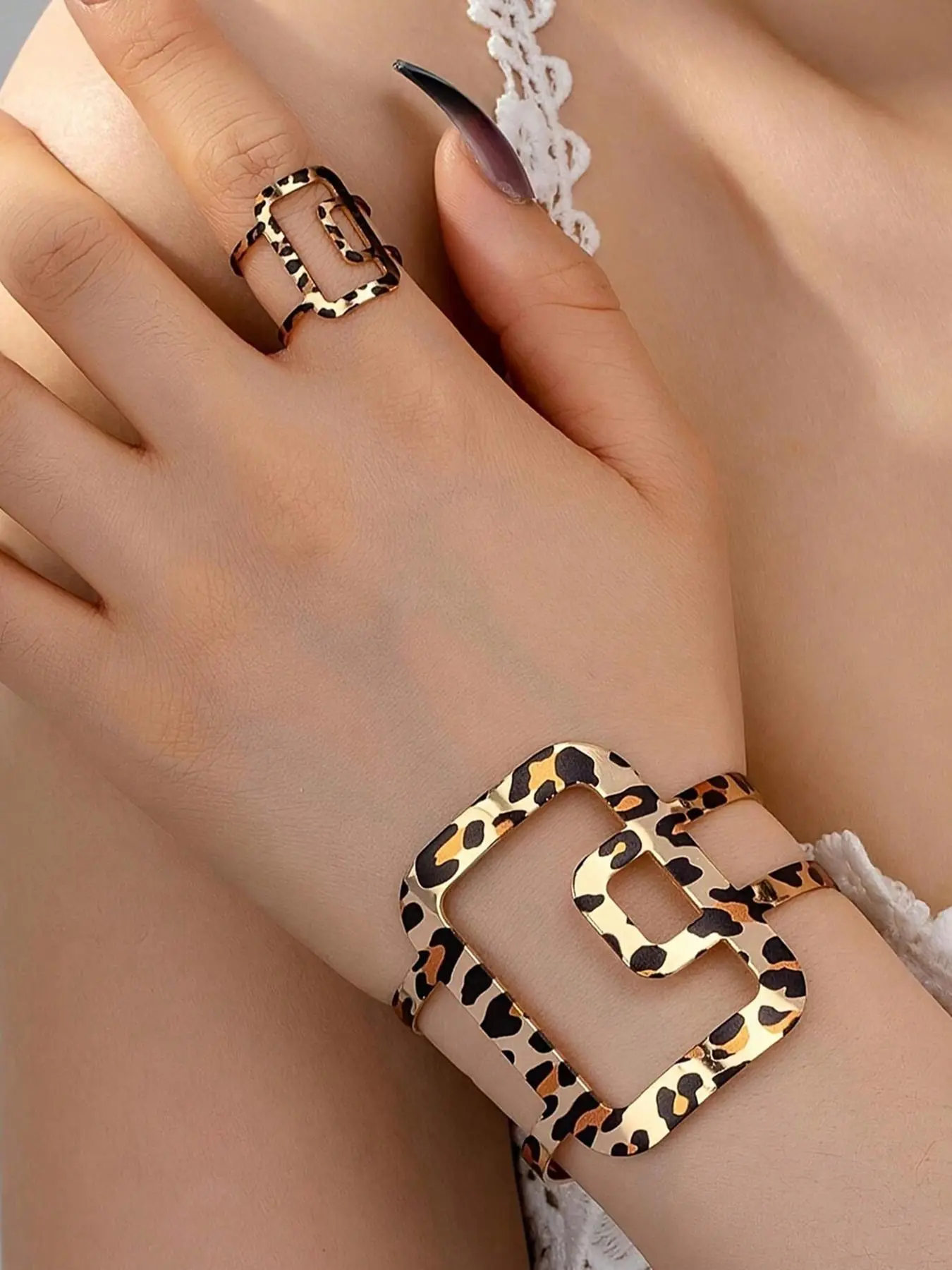 Women's Vintage Leopard Print Cuff Bangle & Ring, Bracelet Ring Set, Vintage Jewelry Set, Fashionable Jewelry Set, Fashion Jewelry for Party, Daily Clothing Decor, Trendy All-match & Exquisite Jewelry for Birthday Gift