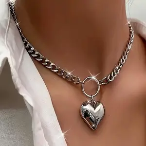 Elegant Stainless Steel Heart Pendant - Necklace for Women - Fashionable Never-Fading - Perfect for Valentine's Day - All-Season Party Gift Jewelry - Unisex Style - No Enamel - No Plating