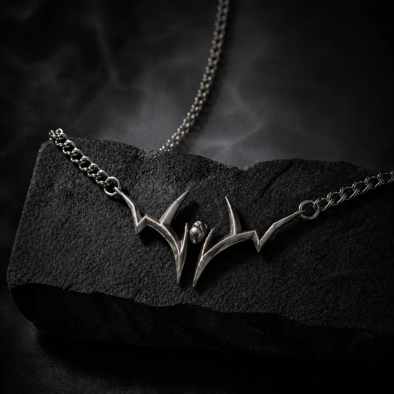 Sukuna Necklace-1pc, 44cm Durable Chrome Pendant, Anime Marking Men’s Fashion Accessory, Party Gift for Fans