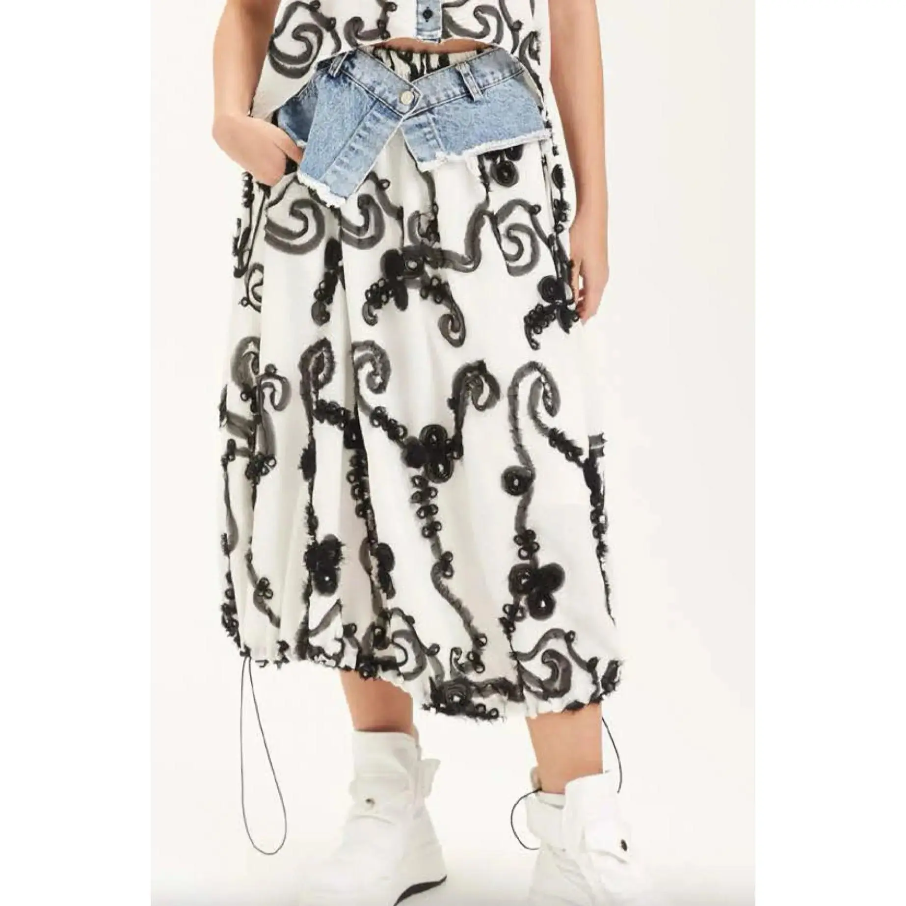 H-4 Parachute Skirt 4524