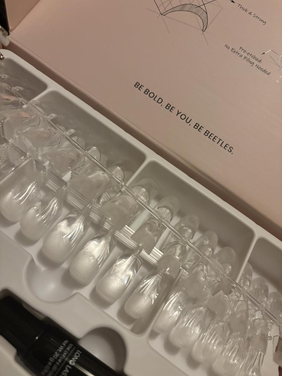 Item: 224Pcs Medium Square Nail Tipex Kit