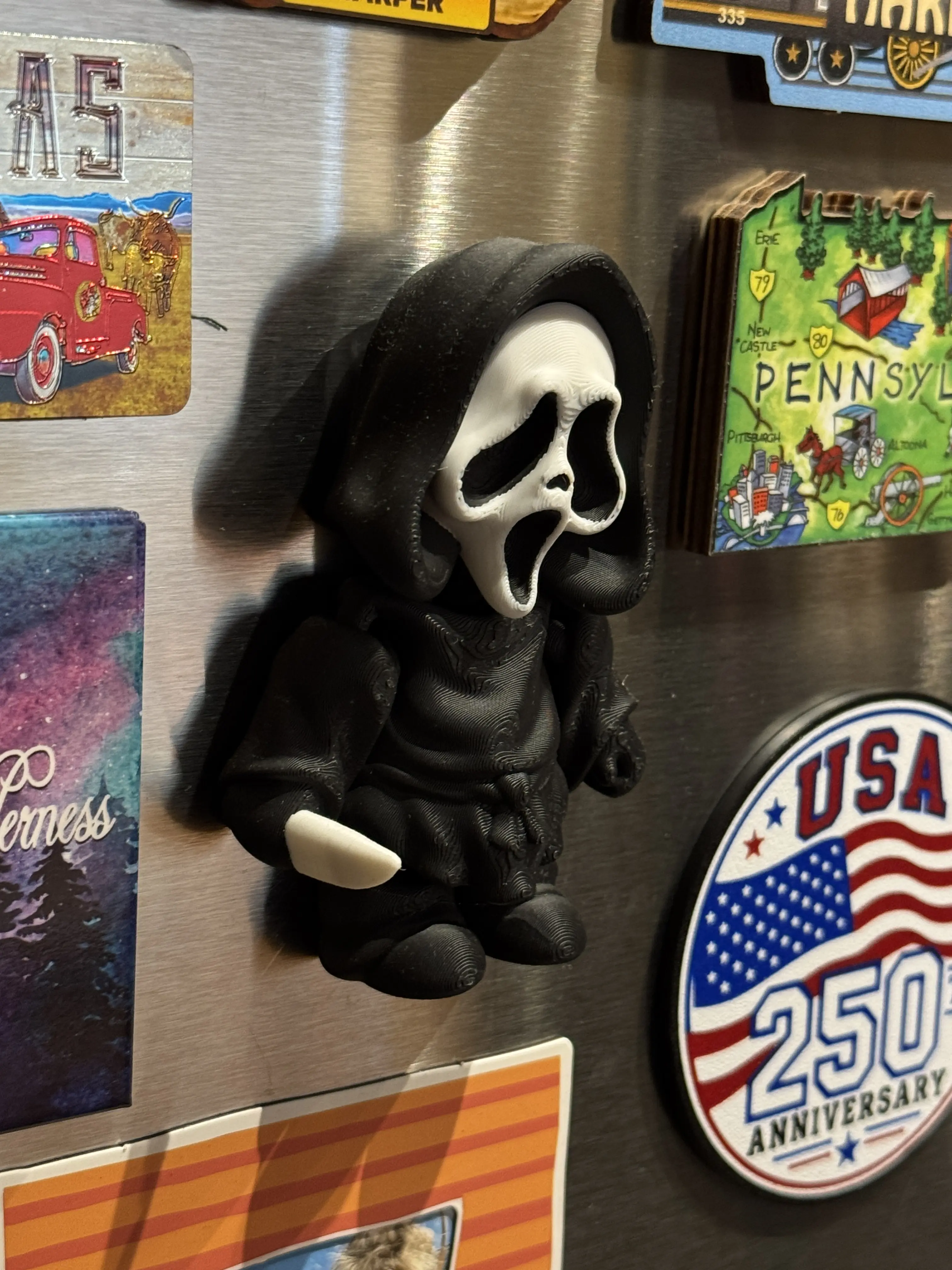 Scream Movie Iconic Ghost Figure fridge magnet