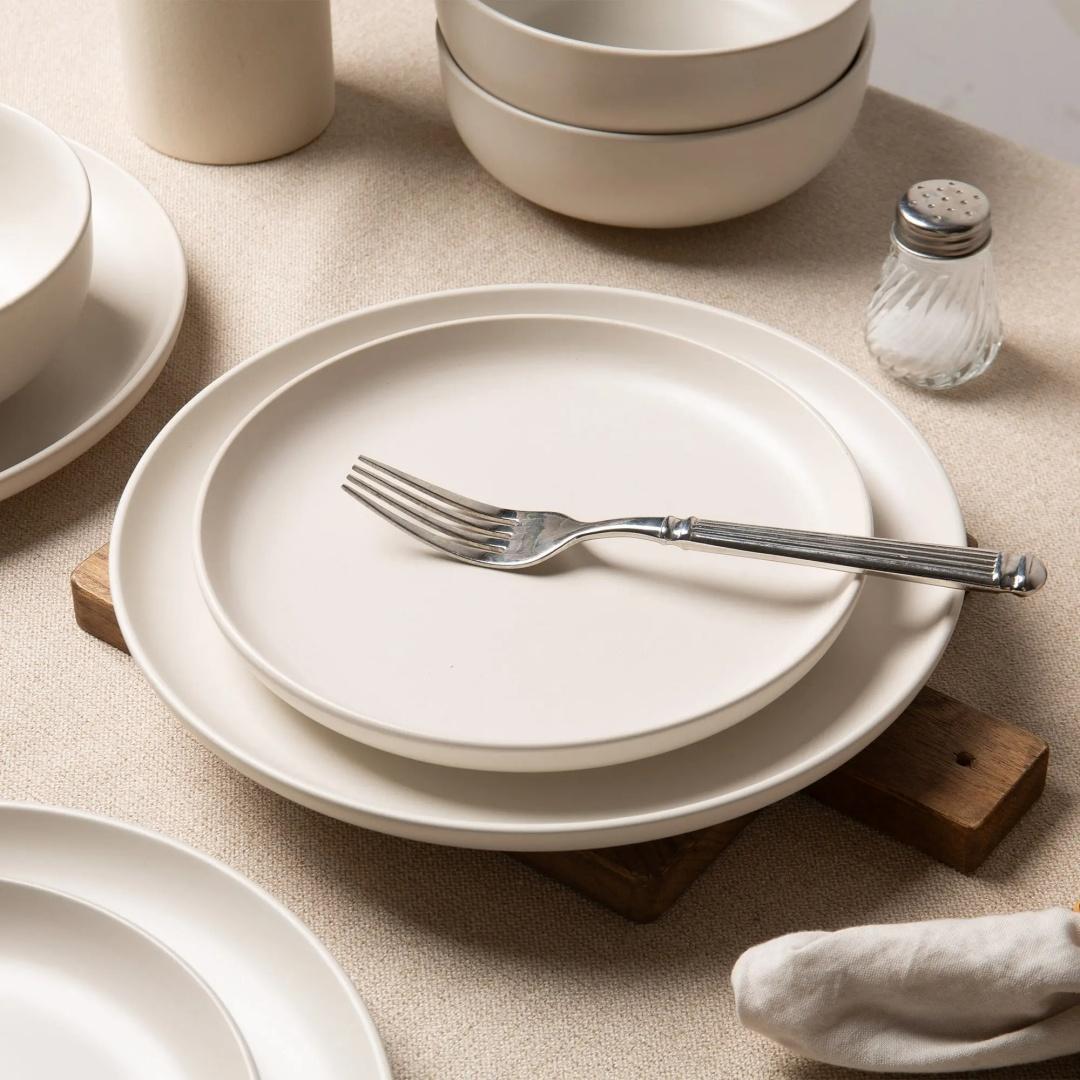 12-Piece Stoneware Dinnerware Sets With Mugs Microwave Dishwasher Safe Non-Toxic Dinner Plates Bowls Set Stackable Matte Glaze Kitchenware For 3 12-Piece Stoneware Dinnerware Sets With Mugs Microwave Dishwasher Safe Non-Toxic Dinner Plates Bowls Set Stackable Matte Glaze Kitchenware For 3