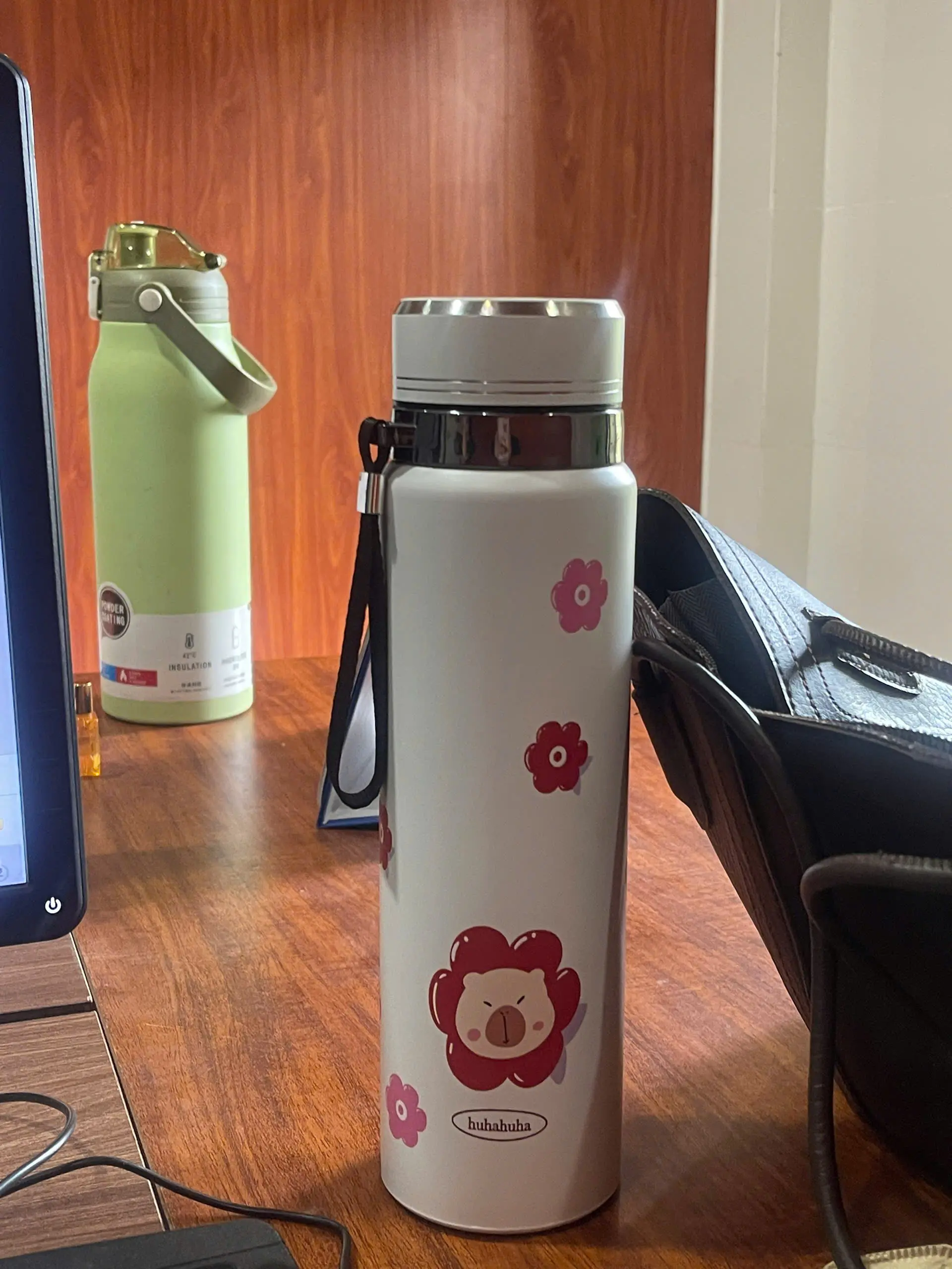 Cute Bear Flower Stainless Steel Vacuum Insulated Water Bottle – Leakproof Thermal Flask for Hot & Cold Drinks | Portable Travel Tumbler