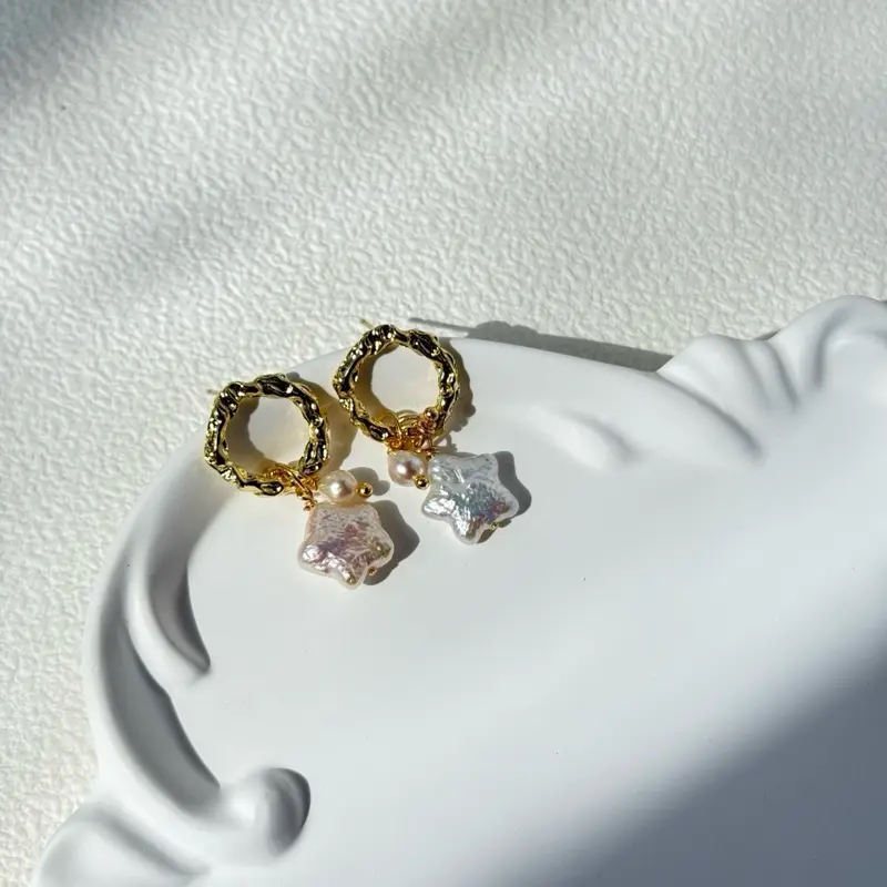 White Star Baroque Pearl Earrings White Star Baroque Pearl Earrings