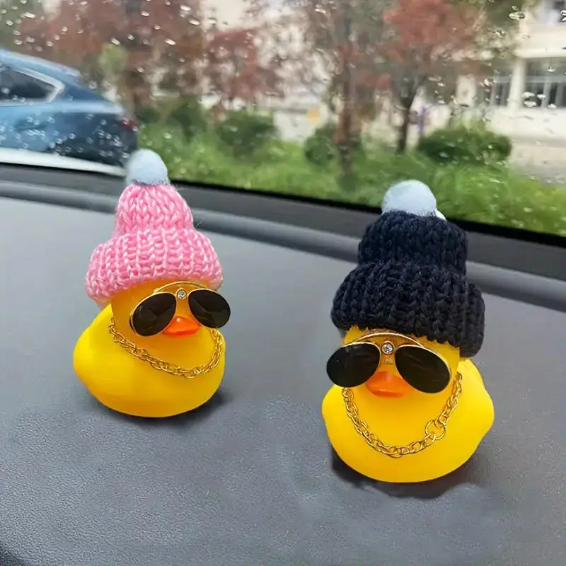 Cute Cartoon Duck Shaped Design Car Ornament, Adorable Duck Car Decoration, Universal Car Interior Accessories for Women & Men, Perfect Gift for Duck