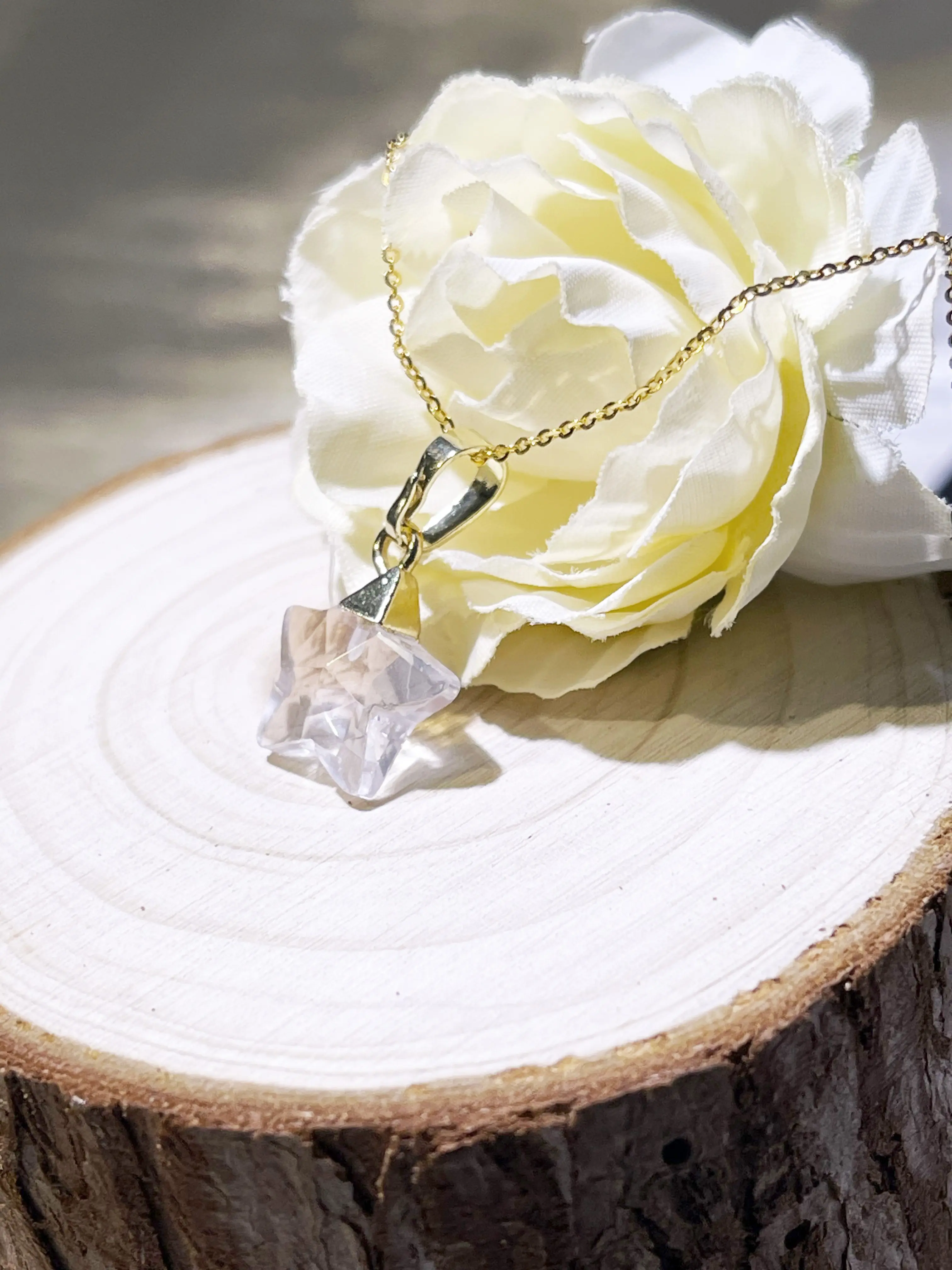 Natural Clear Quartz Star-Shaped Stone Necklace（Randomly Selected for Shipping, You Can Join Our Live Stream to Pick）