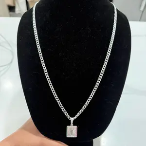 Cadena cubana con dije de san Judas Tadeo en plata 925 súper hermosa 28 de largo y 4.5 de gruesor!