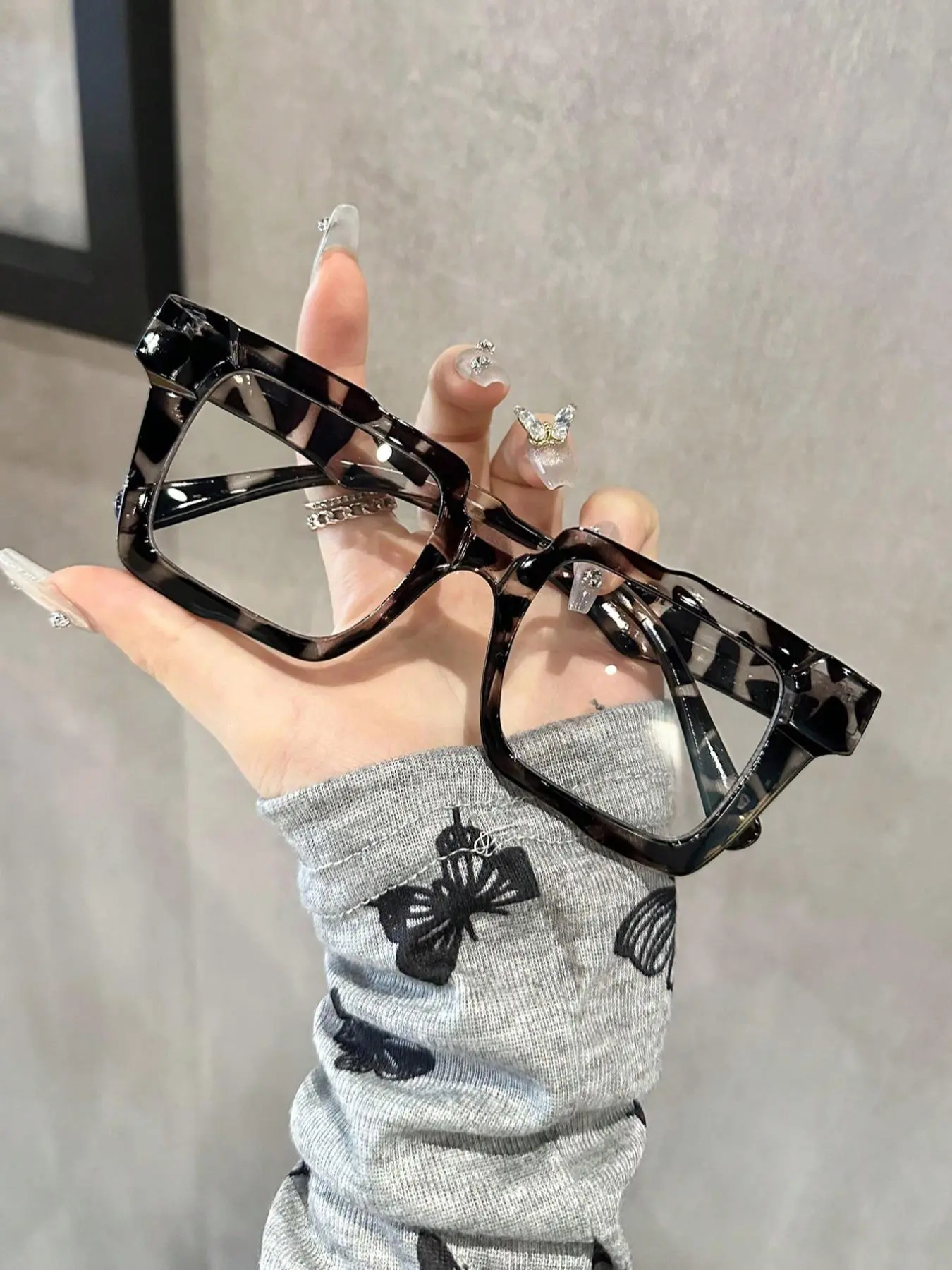 Leopard Pattern Eyeglasses, Trendy Casual Eyeglasses for Women & Men, Fashion Eyeglasses for Work, Daily Clothing Decor, Perfect for Student Daily Use, Stylish Square Frames, Square Eyed Glasses, Stylish Trendy Eyewear, Fashionable Frames Glasses