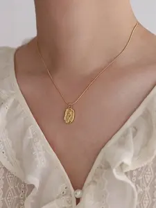 Snake Chain Asymmetric Rose Flower Pendant Necklace for Women, European and American Fashion Jewelry, Birthday Gift, Festival Gift