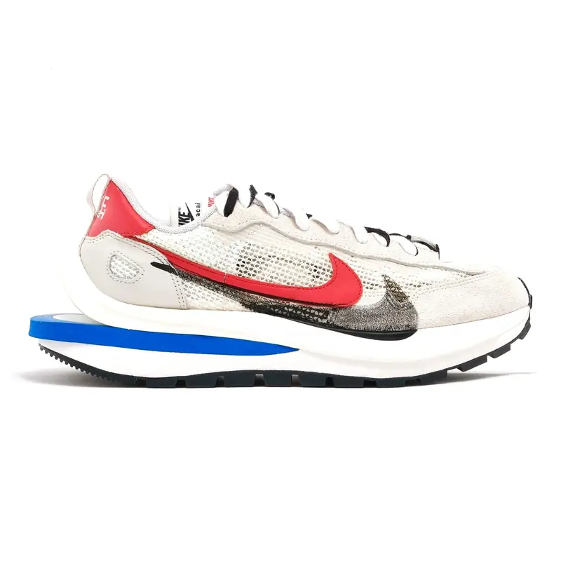 Nike x Sacai Waffle Knit Game Royal White and Red Low-Top Running Sneakers On-Foot Look at sacai x Nike VaporWaffle White Blue Red  main image 3