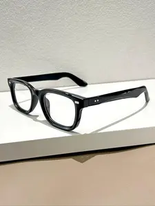 Unisex Fashionable Square-Frame Eyeglasses, Trendy Casual Glasses for Everyday Use, Stylish Square Frames, Fashion Accessories for Outdoor Activities