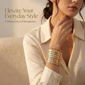 7Pcs Gold Hammered Texture Hinged Bangle Set, Thin Round Stackable Bangles, Modern Layered Jewelry for Women, Ideal for Daily Wear & Holiday Gifting
