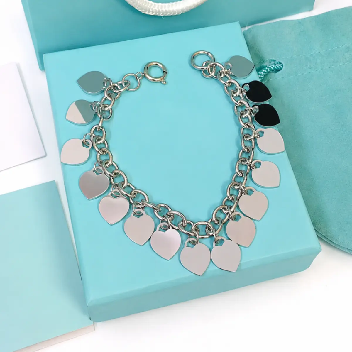 Women's Fashion Classic Heart Charm Bracelet - Polished Silver Tone Multi Heart Pendants Jewelry - Romantic Gift for Her Mother's Day Valentine's Day Luxury Bracelets Accessories