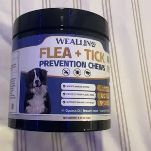 WEALLIN Flea & Tick Support Soft Chews for Dogs , 200ct, Formulated with Coconut Oil & Flaxseed, Daily Supplement for All Breeds