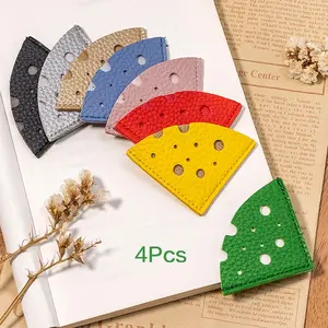 4pcs cheese-shaped bookmarks made of PU leather, handcrafted as reading corner markers, available in multiple colors. Perfect birthday gift. (4pcs, colors are random, some accessories are shipped randomly)