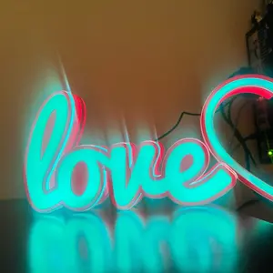Love sign!