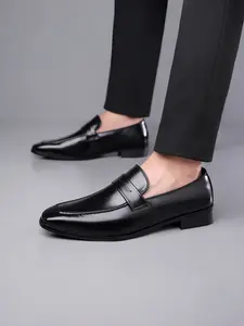 Comfortable Loafers for Commuting, Soft PU Leather Feel, Versatile Style for All Seasons, Perfect for Office Wear, Flat