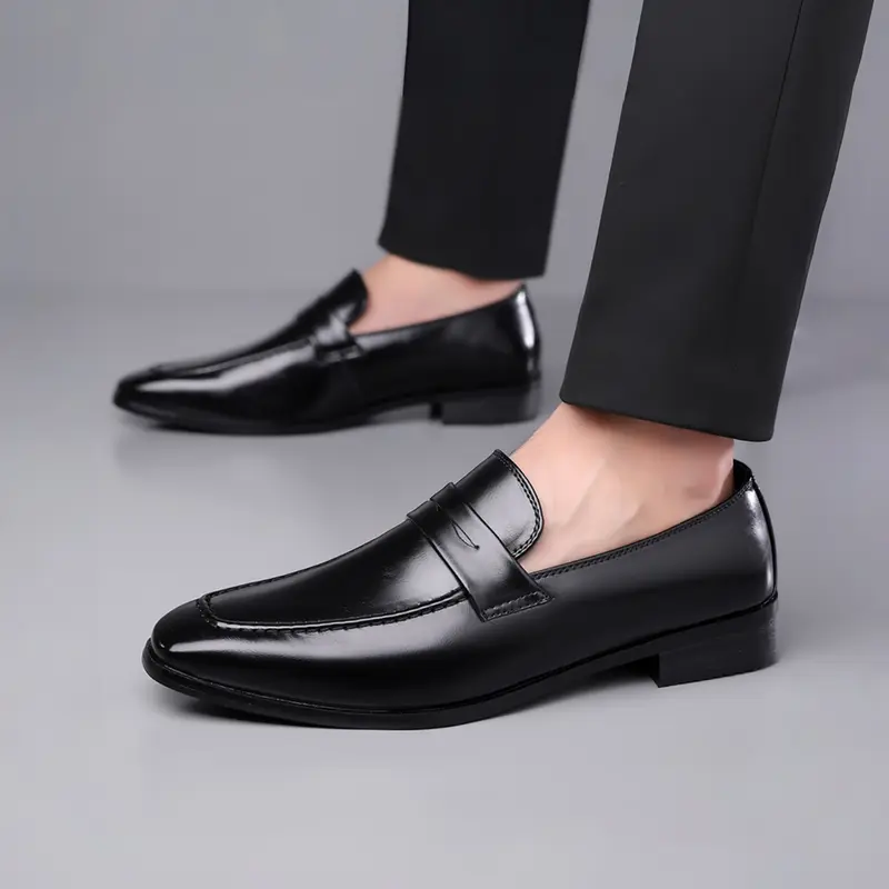 Comfortable Loafers for Commuting, Slip on Loafer, Soft PU Leather Feel, PU Leather Footwear, Rubber, Versatile Style for All Seasons, Perfect for Office Wear, Flat, Casual Business Shoes
