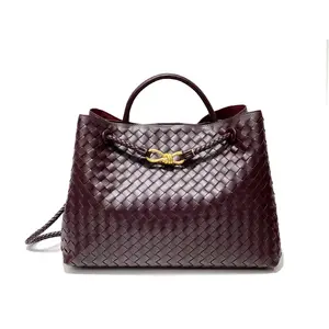 Woven Plain Extra Large Tote Bag - Women's Casual Travel Handbag with Magnetic Buckle, Large Capacity, Convertible Shoulder-Crossbody Functionality