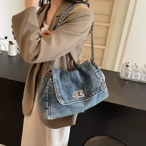 Retro Denim Chain Shoulder Bag for Women Large Capacity Tote Crossbody Bag Casual Versatile Commuter Handbag for Daily Travel and School Minimalist Adjustable Shoulder Bag bolsas crossbody  purse
