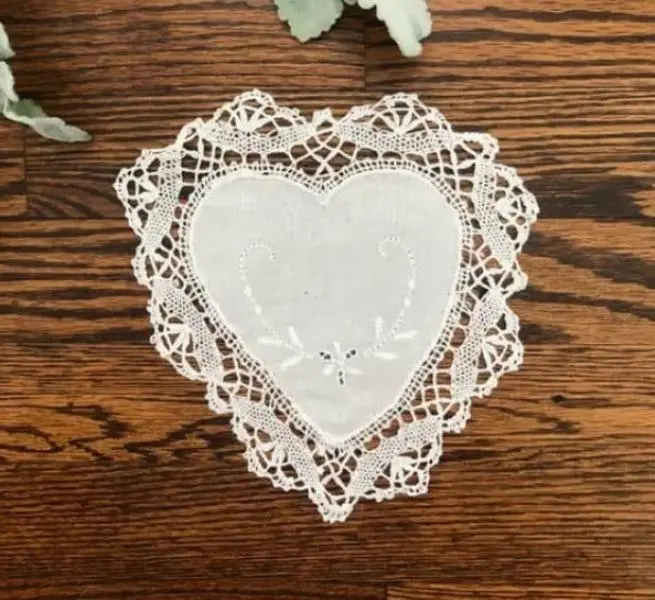 8 in. Embroidered Crochet Doily with Heart-Shape Cluny Crochet Lace, Whimsical Home Decor for Room & House Decor Accents, Room Decor, Embroidered Heart