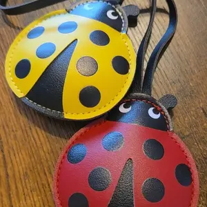 Lady Bug Charm Random Color Live Exclusive