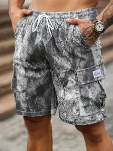 Men’s summer camouflage corduroy multi-pocket casual athletic shorts with a drawstring waist, regular fit, comfortable and soft, suitable for everyday wear.