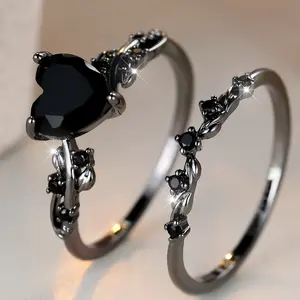2 Pcs, Vintage Heart Shaped Black Synthetic Zirconia Copper Ring Stackable Ring Set For Halloween Valentine's Day Gifts For Him And Her, Durable, Shiny Accessories