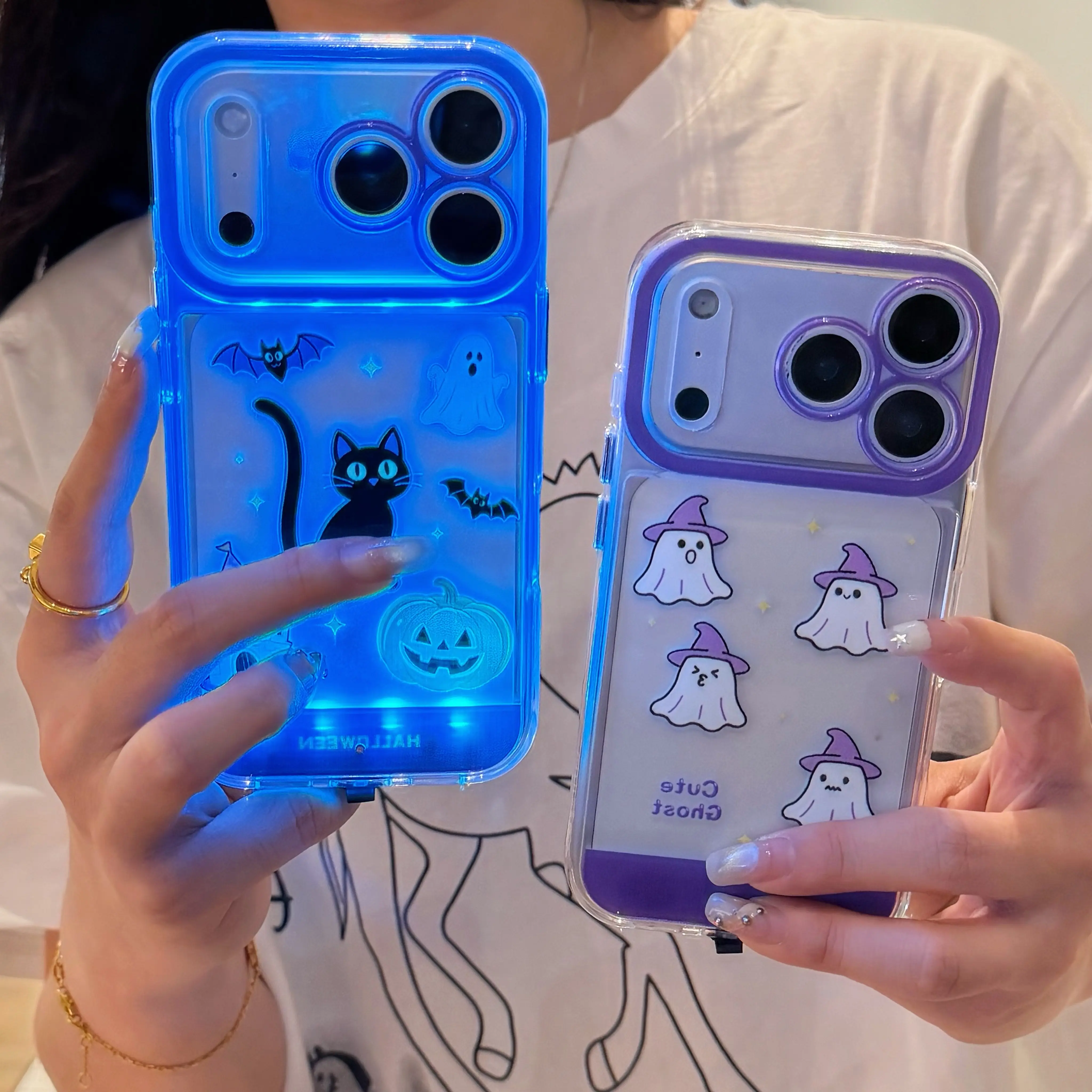 Halloween Light Up Phone Case, Cute Ghost & Pumpkin Cat Design, Flashing LED Phone Cover, Halloween Party Accessory for iPhone 13–17 & Samsung Galaxy S24–S26 Series