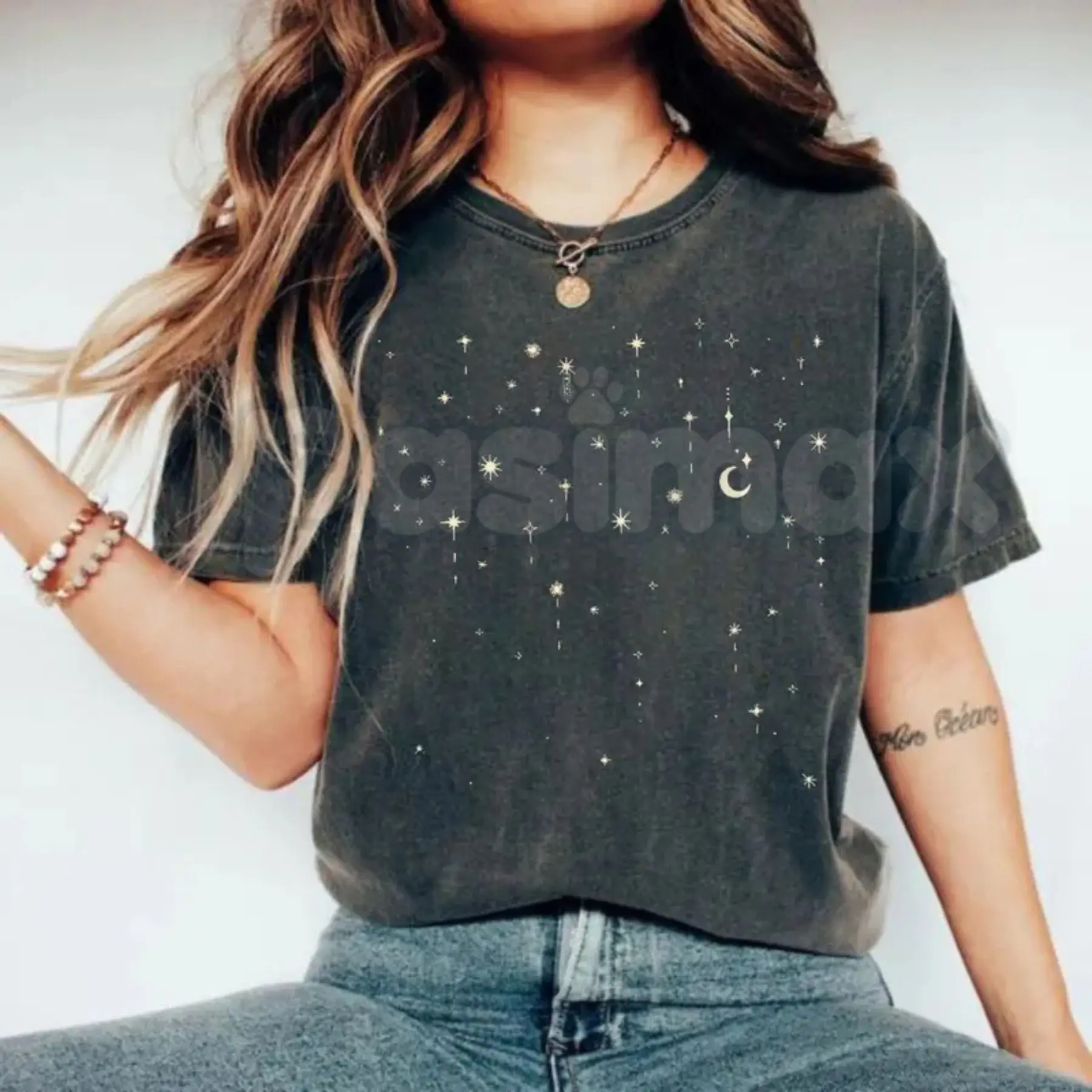 [ Sale Up To 40%] Comfort Colors Vintage Starlight T-Shirt – Aesthetic Celestial Graphic Tee, Retro Moon & Stars Mystic Shirt, Whimsical Night Sky Celestial Gift