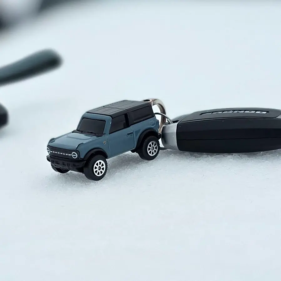 Bronco keychain - Mini Bronco model keychain, multiple color selection