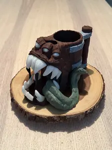 Flagon Mimic - Can Holder & Dice Tower