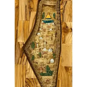 Handmade Wooden Frame Palestine Map with Tatreez Pendant: Love, Solidarity, and Enchanting Beauty