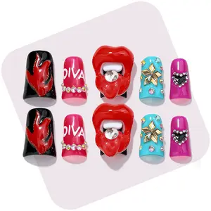 Y2K Diva 3D Red Lips Flame Bling Fake Nails Short Duck Press On Nails 10PCS