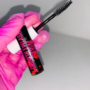 Ralie Cosmetics Growth Eyelash Serum with Real Dried Rose Petals, 10ml, Organic, Cruelty-Free