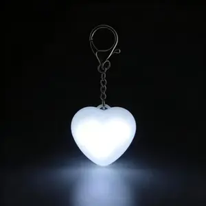 Heart-Shaped LED Light Touch Sensor Handbag Lamp Keychain Pendant, Glowing Gift Heart Nightlight, Portable Lighting Accessory