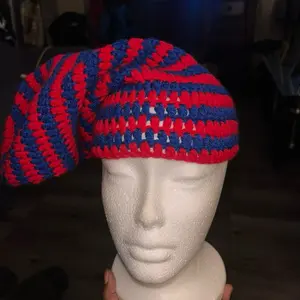 Slouchy Hat - Red and Blue Striped Knit Beanie for Casual Wear