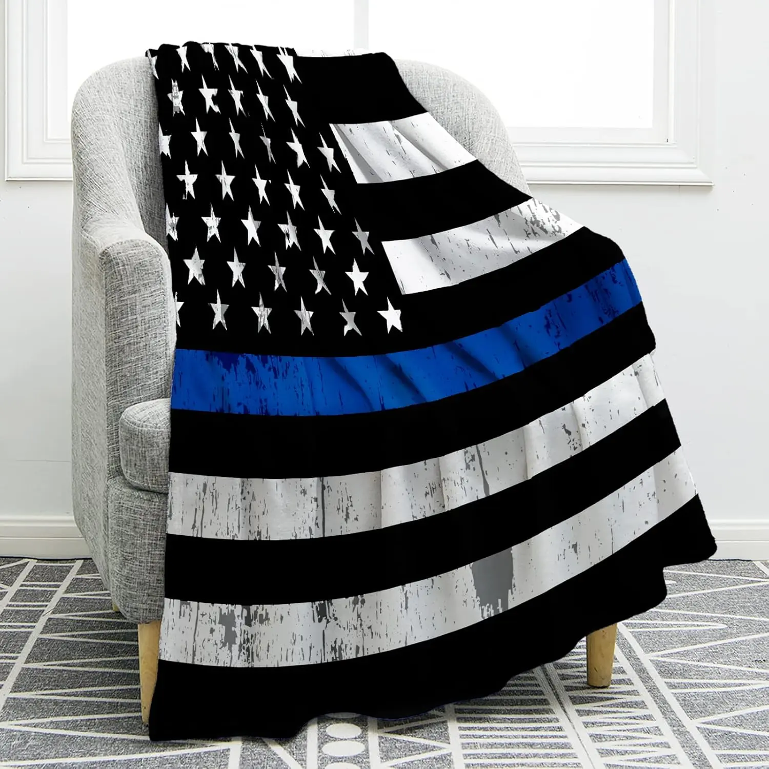 Blue Line United States Police Flag Print Throw Blanket, 50"x60" Breathable Lightweight Soft Blanket for Couch, Gifts for Men Dads Husbands, Breathable Lightweight Blanket