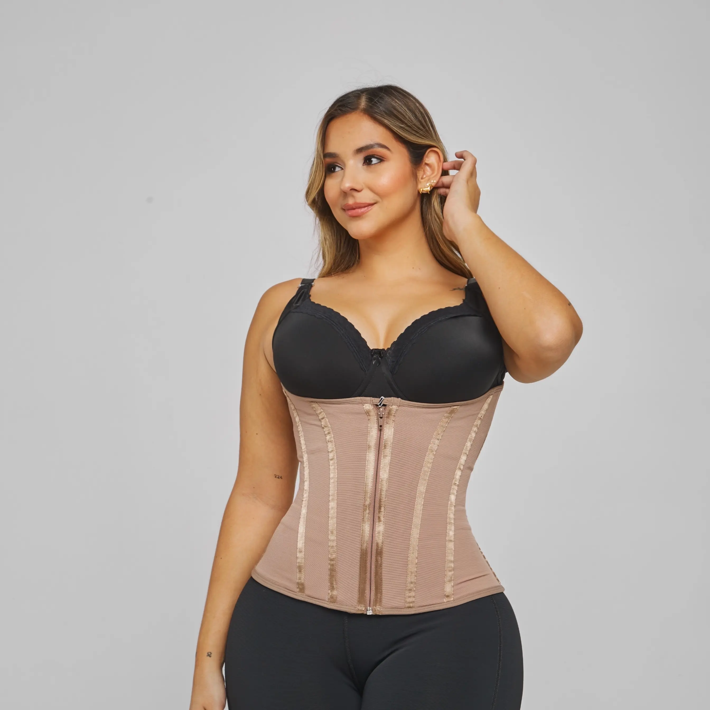 LIANA FAJAS COLOMBIANAS Women's Curve-Hugging Compression Shapewear - Front Closure Powernet Mesh Back Venus Waist Trainer, Arena Design Hourglass Cut Girdle for Casual Wear Womenswear