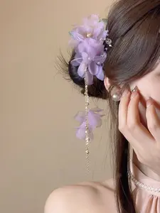 Elegant Fabric Pearl Flower Acrylic Leaf Tassel Hair Clip, Fashionable Women's Accessory, Perfect for Special Occasions