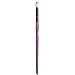 E01 - Firm Blending Eyeshadow Brush - Game Beauty
