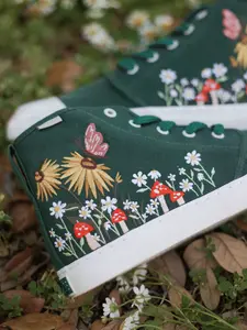 Fluttering Fields High Top Fluttering Fields High Top