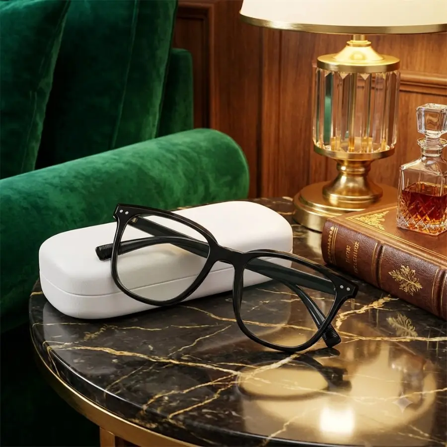 The classic black frame you need if you spend 8+ hours on a laptop. Say goodbye to that daily screen-time headache!#new