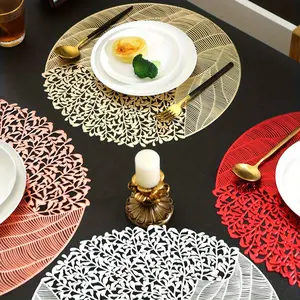 Hotel Restaurant Table Mats Set, PVC Heat Resistant Decorative Placemats & Coasters, & Silver Color, Protects Desktop, Perfect for Weddings Christmas Parties