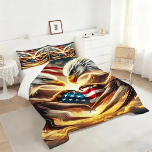Majestic Bald Eagles Comforter Set, Patriotic American Flag Bedding Set, Striking Eagle Design, Perfect for Bedroom Decor, Uniting Strength and National Pride, Ideal for Home and Gift, Includes 1 quilt, with 1 or 2 Pillowcase No Pillow Core