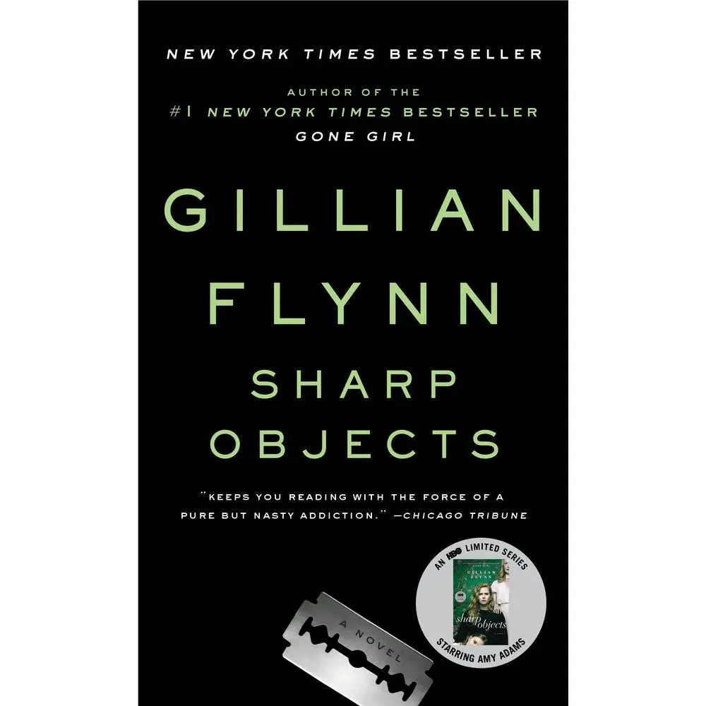 USED Book - Sharp Objects by Flynn, Gillian (Paperback) - english