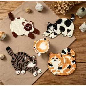 JUMRHFAN Cute Cat Knitted Coasters, Creative Crochet Insulated Coasters for Cat Lovers, 4 Styles,Cat Crochet Coasters, Handmade Knitted Table Coasters for Coffee & Tea, Home Decoration