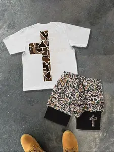 Two-Piece Set Men's Camo Print Short Sleeve Tee & Shorts Set, Regular Fit Casual Round Neck T-shirt & Shorts, Men's Summer Clothes